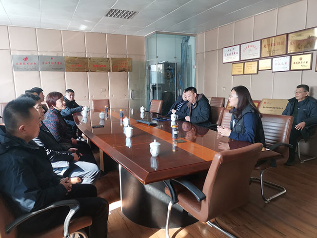 Շանդունի արդյունաբերության և առևտրի ֆեդերացիան այցելել է Tangshan Jinsha ընկերություն